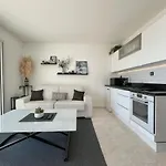 Classé 3 étoiles Vue - Terrasse Et