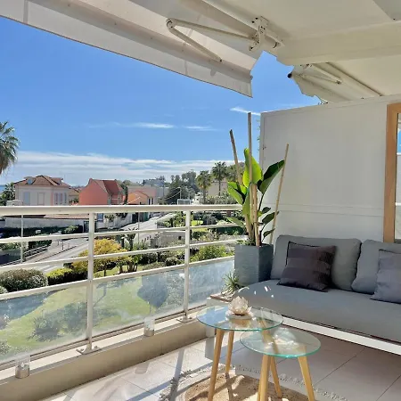 Appartamento Classé 3 étoiles Vue - Terrasse Et *