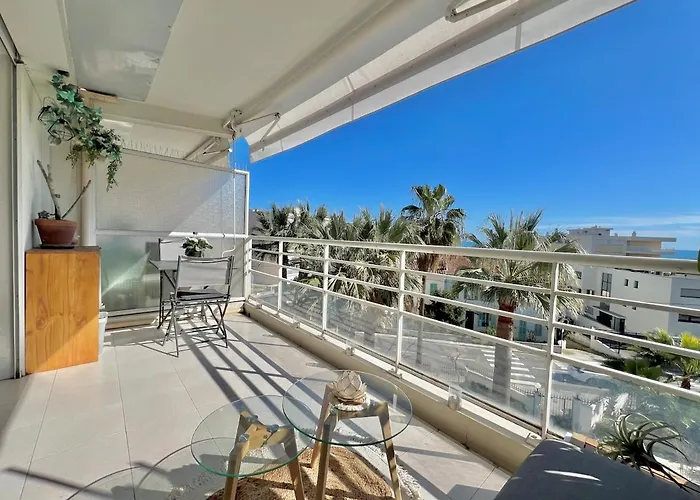 Classé 3 étoiles Vue - Terrasse Et Vallauris